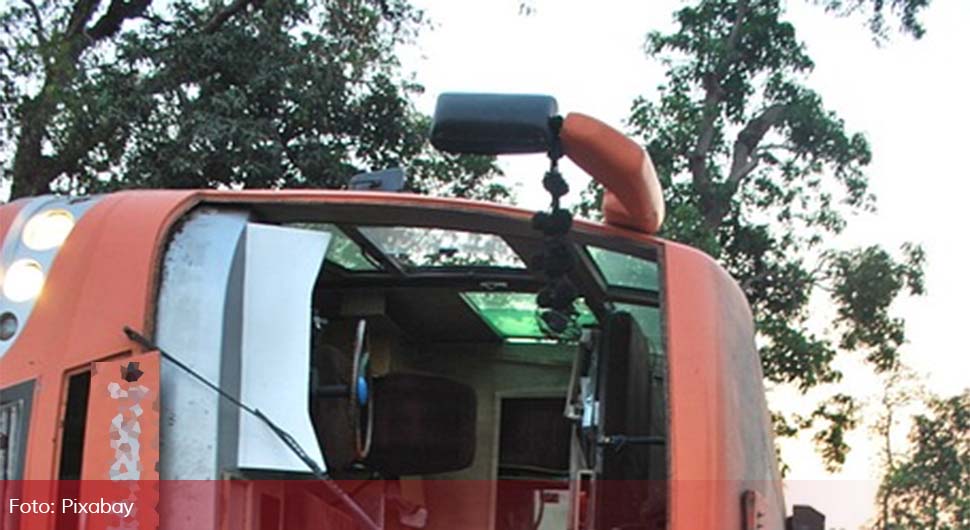 autobus nesreca pixabay.jpg